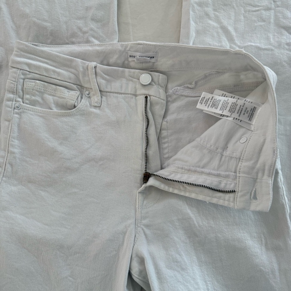Good American White Denim Flares - Picture 4 of 11